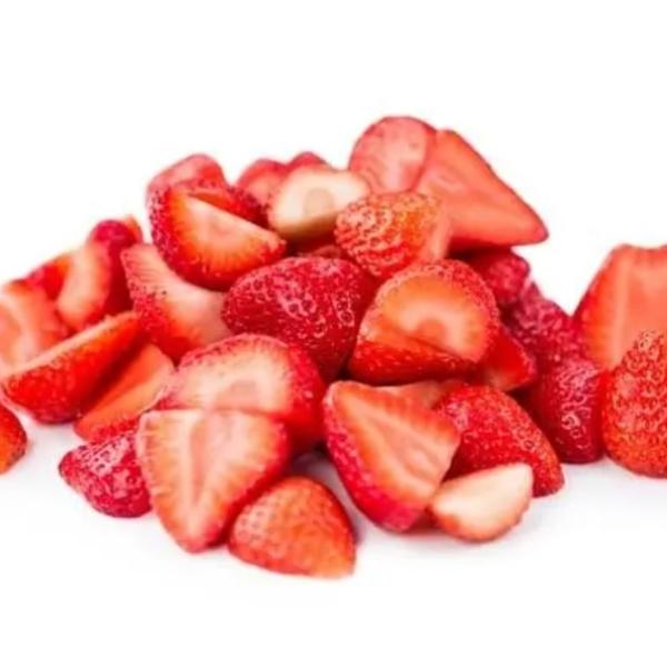 Del Monte Strawberry Halves - 500g