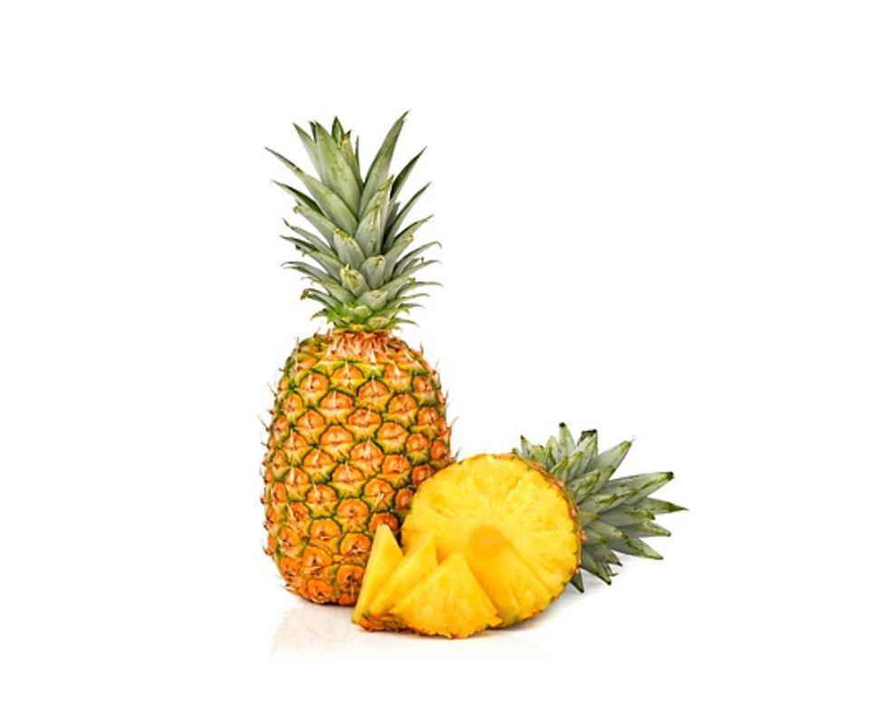 Pineapple - Philippines - 1 to 1.2 kg